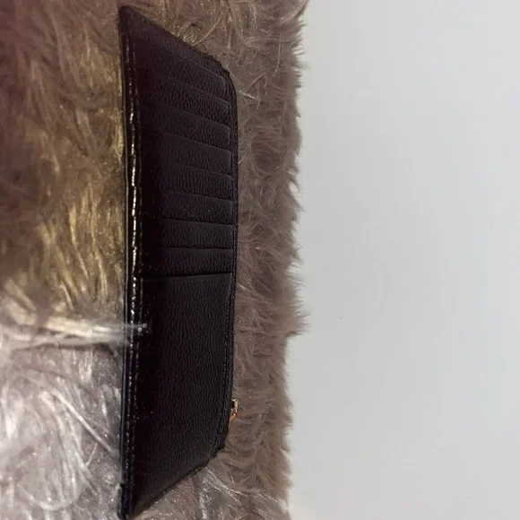 Michael Kors Slim Wallet - Picture 4 of 5